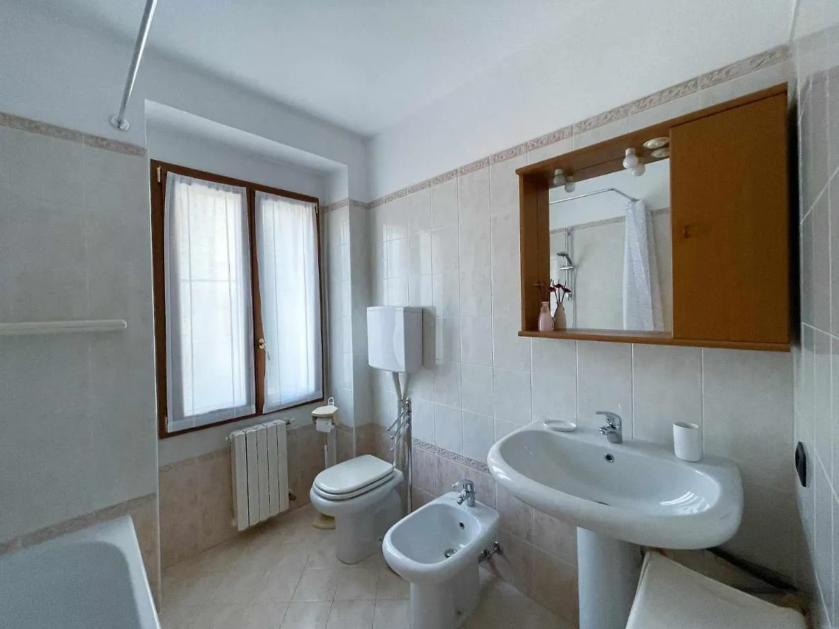 La Gioiosa Apartment With Garden Terrace Civenna